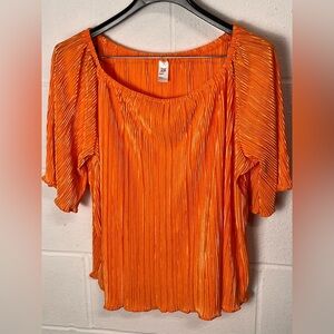🌻$11 Deal! 🌻 Vibrant Orange Pleated Blouse 2X